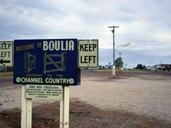 1969 : At Boulia, in this part of the world "Left" is not clearly defined!!