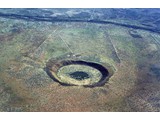 Western Australia : Wolfe Creek Meteorite Crater.