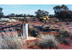 1975 : Around Surveyors General Corner, Giles and Uluru; setup over western pillar with eastern pillar in background.