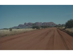1975 : Around Surveyors General Corner, Giles and Uluru; road to the Olgas.