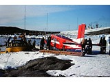 1972-73 : Forrester Stephen’s Pilatus Porter (VH-FSB) fixed-wing aircraft in Antarctica.