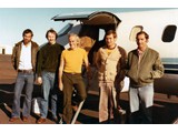 1978 : (L-R) Pilot unknown, Nat Map's Bill Stuchbery, Ed Burke & Rod Menzies, Pilot Dave Foster. Pilots from Stillwell Aviation.